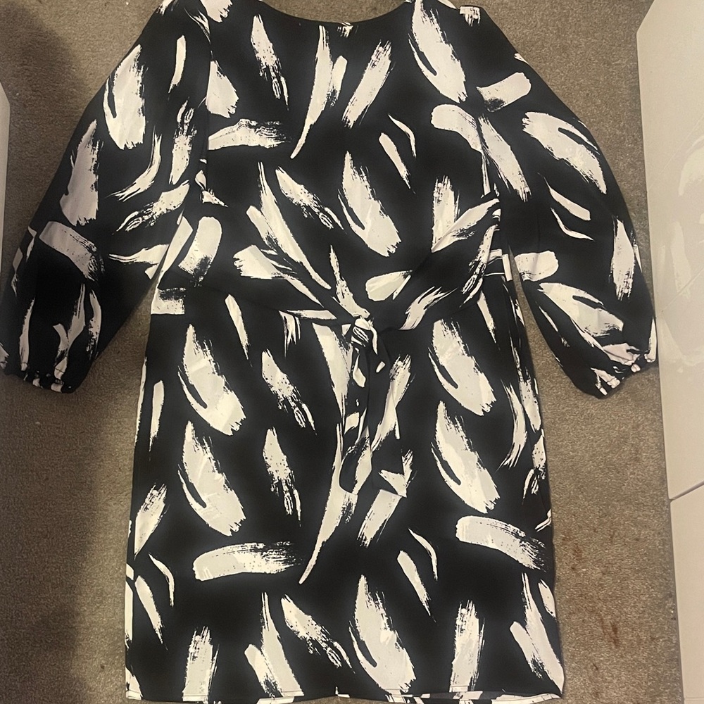 Elegant Brushstroke Patterned Women's Blouse
